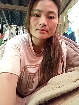 Lee-Thee online show from 11-28-25, 01:17