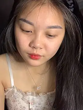 Baa-bee22 online show from 12-05-25, 01:38