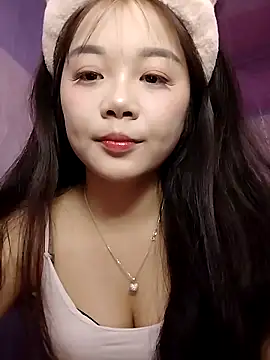 Snapshot of Baa-bee22 chatting on 05-06-26, 12:36 Baa-bee22 online show from 05-06-26, 12:36