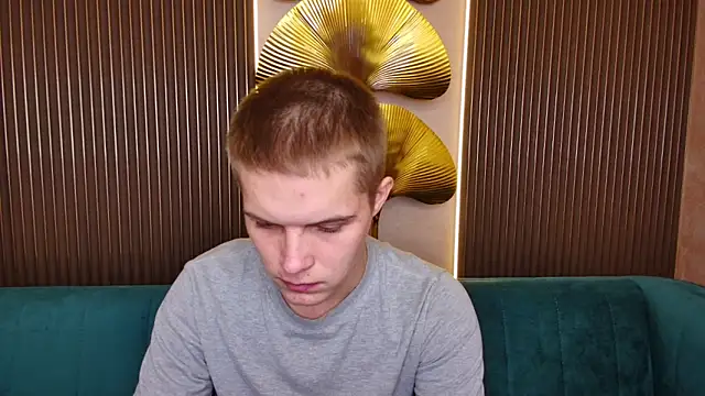 Snapshot of Piter_Ward chatting on 11-26-25, 08:31 Piter Ward online show from 11-26-25, 08:31