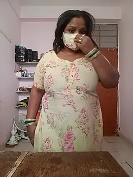 CUTE-LOVE-SWEETS online show from 02-18-26, 04:10