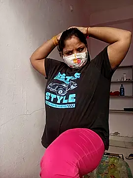 CUTE-LOVE-SWEETS online show from 12-17-25, 04:50