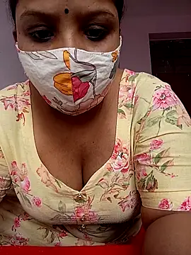 CUTE-LOVE-SWEETS online show from 12-21-25, 04:25