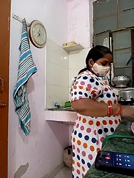 CUTE-LOVE-SWEETS online show from 04-03-26, 04:02