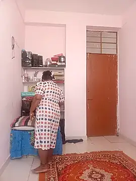 CUTE-LOVE-SWEETS online show from 04-05-26, 04:19