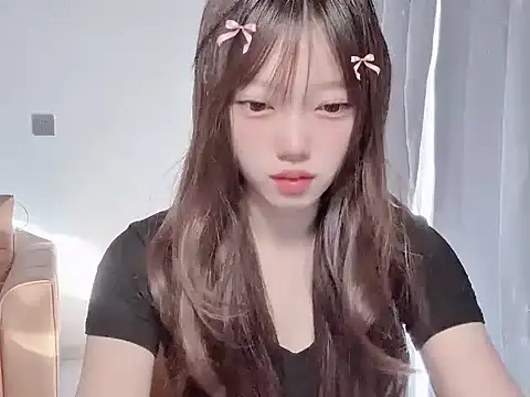 yuyayayu online show from 11-23-25, 01:48