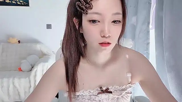 yuyayayu online show from 12-16-25, 05:33