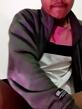 Snapshot of Zinexraj chatting on 01-18-26, 10:13 Zinexraj online show from 01-18-26, 10:13