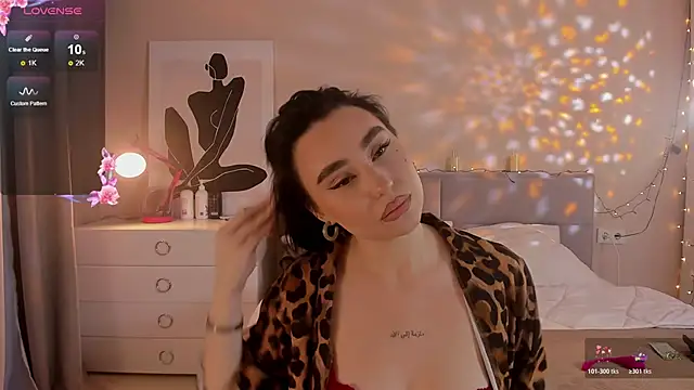 Lia May online show from 12-01-25, 02:34