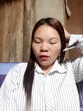 yu-zhen online show from 12-17-25, 08:14