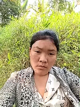 Snapshot of meomeo-00 chatting on 03-27-26, 07:28 meomeo-00 online show from 03-27-26, 07:28