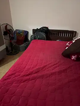 Hot-Today online show from 03-25-26, 01:28