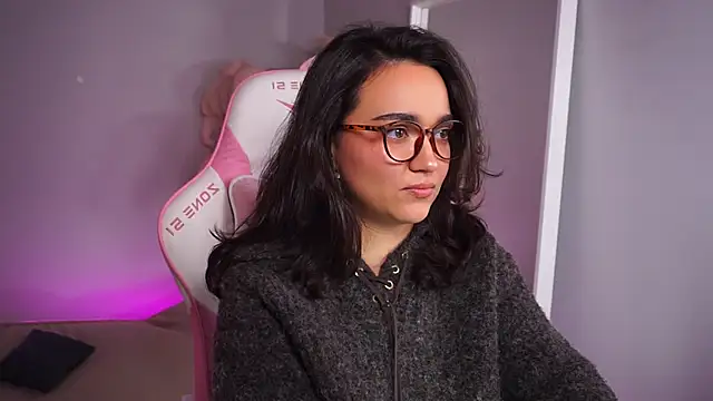 Snapshot of Shadow_Lotus chatting on 11-18-25, 03:04 Shadow Lotus online show from 11-18-25, 03:04