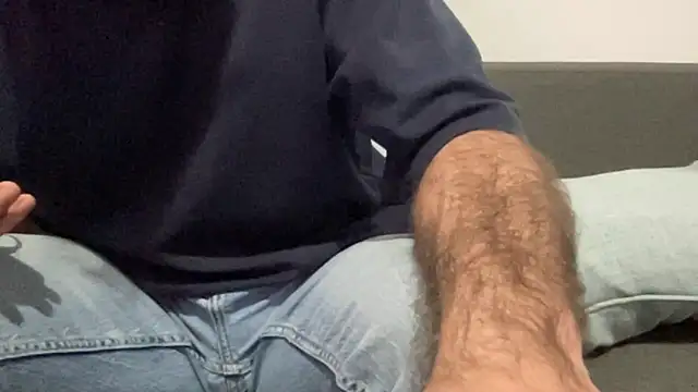 Noxial Red online show from 11-17-25, 06:45