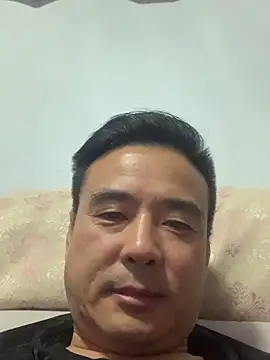 Snapshot of Mistliu chatting on 11-26-25, 01:22 Mistliu online show from 11-26-25, 01:22