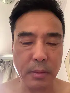 Snapshot of Mistliu chatting on 11-27-25, 07:42 Mistliu online show from 11-27-25, 07:42