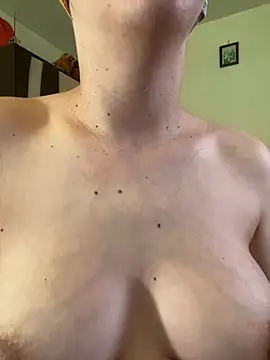 bettyButterfly online show from 06-23-26, 12:58