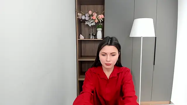 LibbyLedec online show from 11-20-25, 03:18