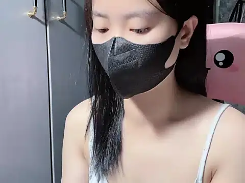 Hellen2999 online show from 12-19-25, 03:14