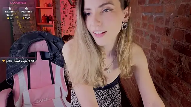 amelia meili online show from 06-12-26, 12:58