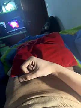 Snapshot of Alessandro_478 chatting on 12-22-25, 03:45 Alessandro 478 online show from 12-22-25, 03:45