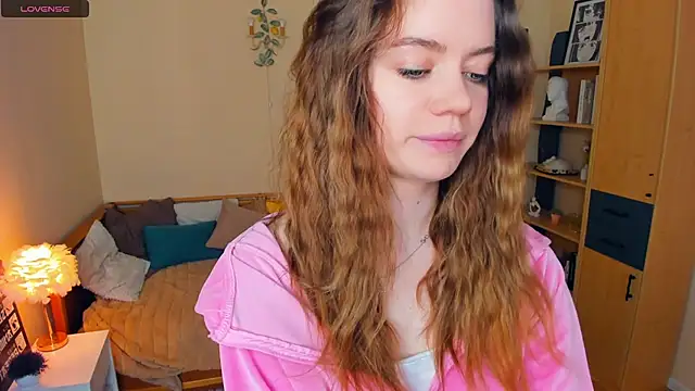 AngelesBenitz online show from 03-24-26, 08:03