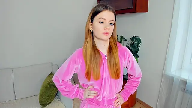 AngelesBenitz online show from 12-17-25, 07:02