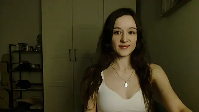 Tinybutt5368 online show from 03-04-26, 12:29