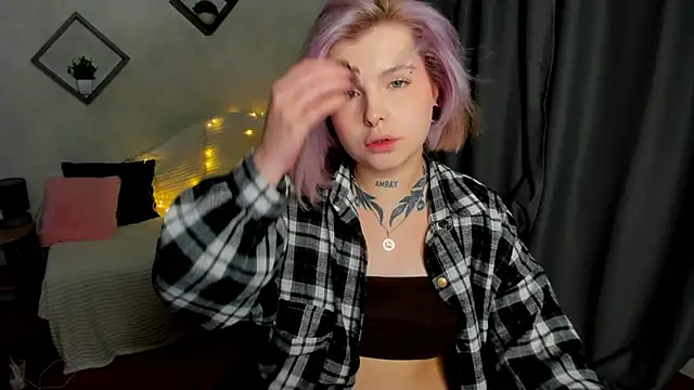 shadow  purrr online show from 11-28-25, 02:34