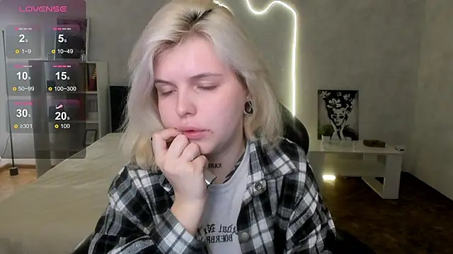 shadow  purrr online show from 01-08-26, 12:38