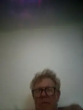 Snapshot of Hardwarelane67 chatting on 03-11-26, 01:27 Hardwarelane67 online show from 03-11-26, 01:27