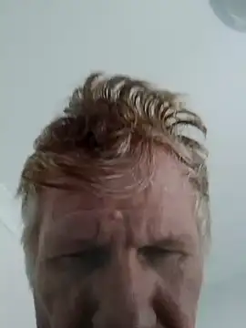 Snapshot of Hardwarelane67 chatting on 02-04-26, 12:27 Hardwarelane67 online show from 02-04-26, 12:27