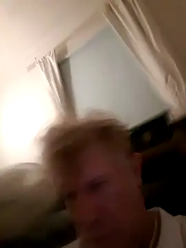 Snapshot of Hardwarelane67 chatting on 02-13-26, 05:13 Hardwarelane67 online show from 02-13-26, 05:13