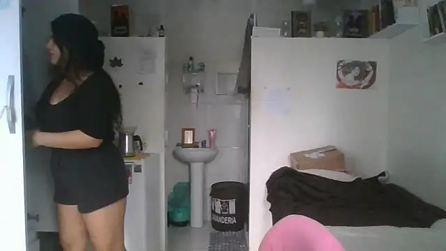 Snapshot of Satanatrix chatting on 05-23-26, 02:05 Satanatrix online show from 05-23-26, 02:05