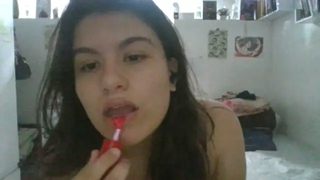 Snapshot of Satanatrix chatting on 06-18-26, 03:05 Satanatrix online show from 06-18-26, 03:05