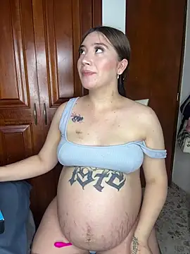 abiiegaill2 online show from 01-17-26, 06:44