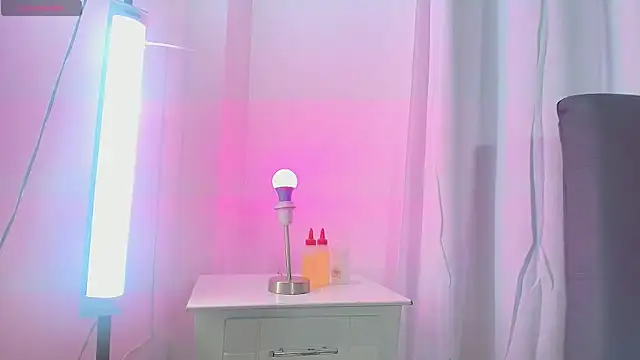 Ebony Pregnant Teen online show from 12-15-25, 05:35