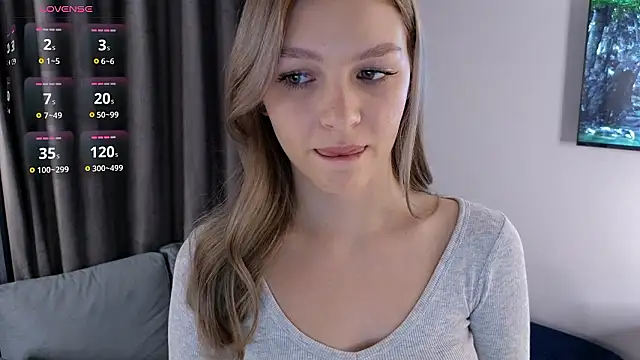 Snapshot of DebraVaughn chatting on 01-12-26, 01:07 DebraVaughn online show from 01-12-26, 01:07