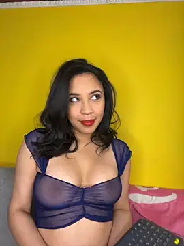 Snapshot of Esmerald_1111 chatting on 02-23-26, 12:50 Esmerald 1111 online show from 02-23-26, 12:50