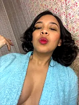 Snapshot of Esmerald_1111 chatting on 12-04-25, 08:46 Esmerald 1111 online show from 12-04-25, 08:46