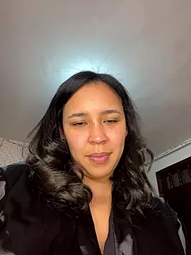 Snapshot of Esmerald_1111 chatting on 01-06-26, 12:47 Esmerald 1111 online show from 01-06-26, 12:47