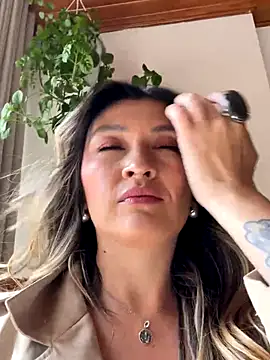 GeorginaBlack online show from 11-19-25, 06:19