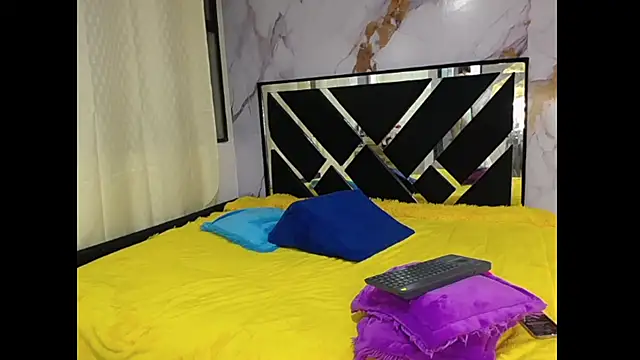 AmbarSxxx online show from 04-07-26, 03:30