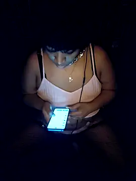 VenezuelaLuxeNoir online show from 02-16-26, 08:24