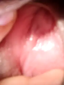 Snapshot of braidqueen00 chatting on 02-18-26, 12:34 braidqueen00 online show from 02-18-26, 12:34