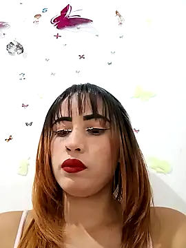 Snapshot of ValentinaG25 chatting on 11-19-25, 07:14 ValentinaG25 online show from 11-19-25, 07:14