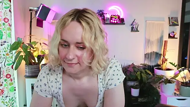 xzoeyryanx online show from 04-04-26, 05:30