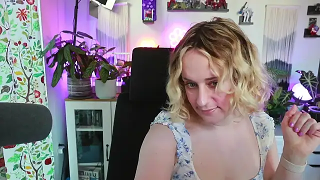 xzoeyryanx online show from 07-27-26, 04:36