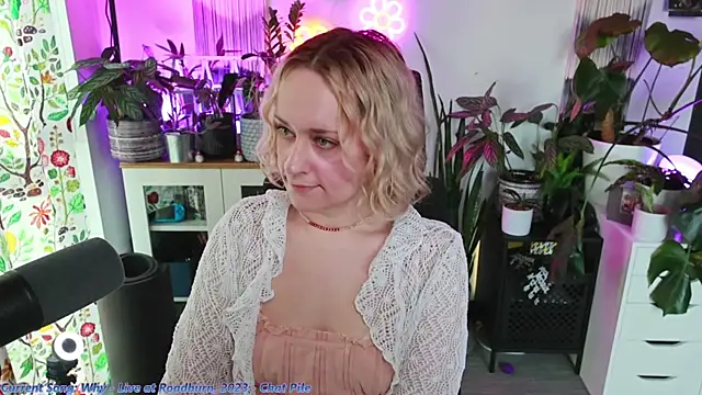 xzoeyryanx online show from 01-12-26, 07:09