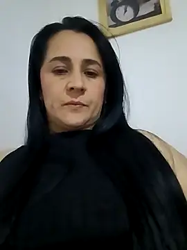 Snapshot of Sex_Annie chatting on 04-24-26, 04:14 Sex Annie online show from 04-24-26, 04:14